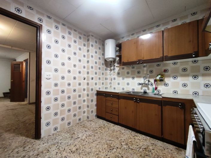 Image No.8-4 Bed Townhouse for sale