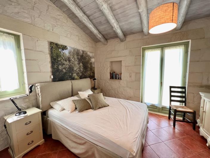 Image No.10-4 Bed Villa for sale