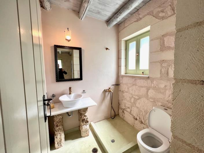 Image No.12-4 Bed Villa for sale