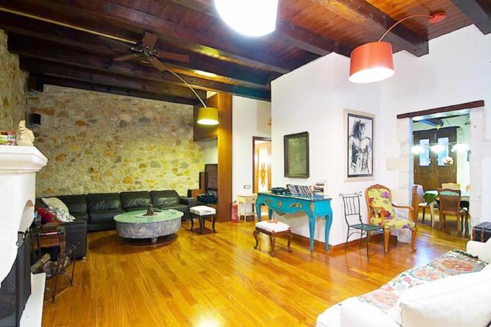 Image No.2-3 Bed House for sale