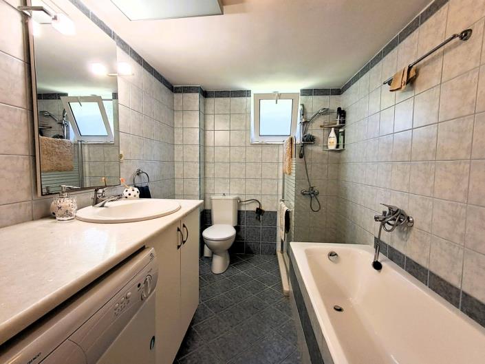 Image No.17-3 Bed Villa for sale