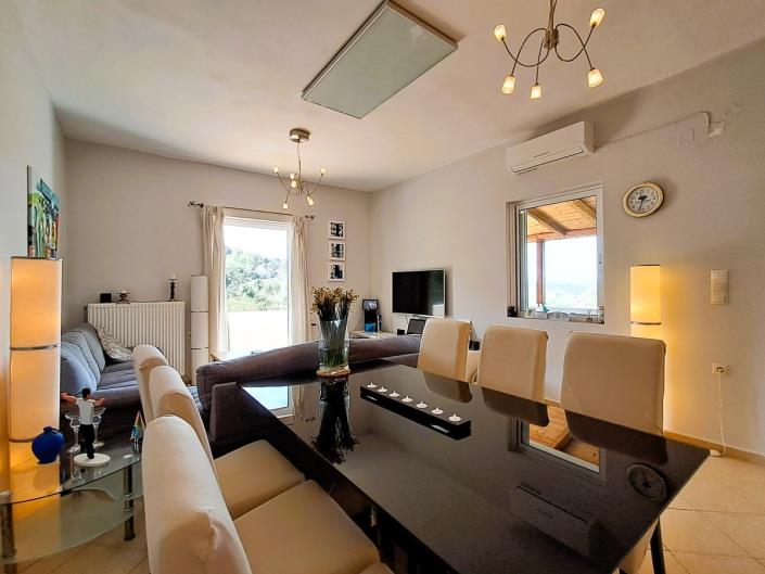 Image No.6-3 Bed Villa for sale