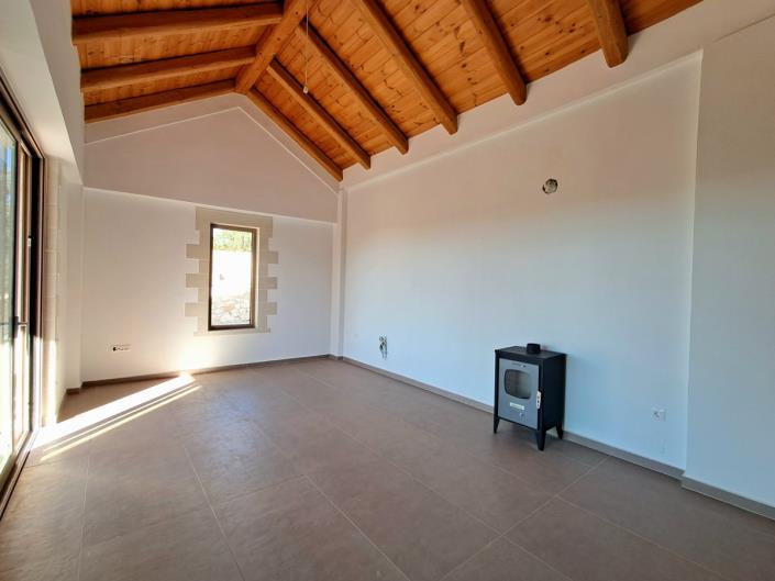 Image No.8-2 Bed House/Villa for sale