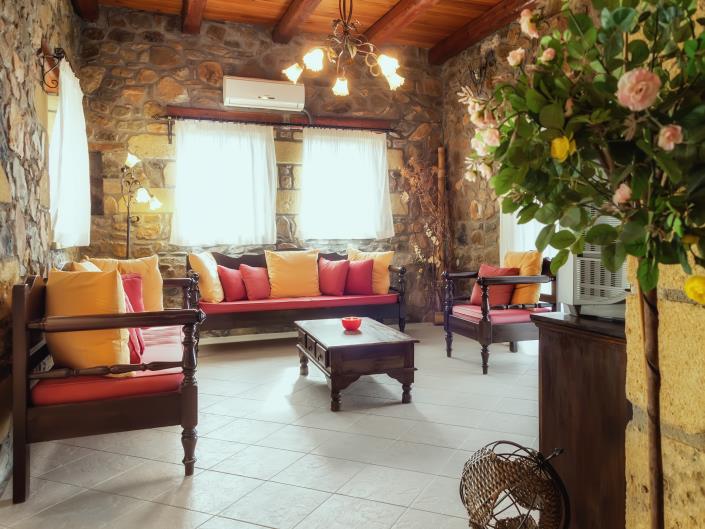 Image No.4-8 Bed Villa for sale