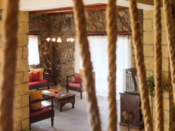 Image No.6-8 Bed Villa for sale