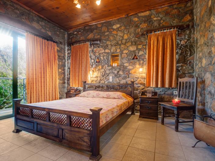 Image No.14-8 Bed Villa for sale