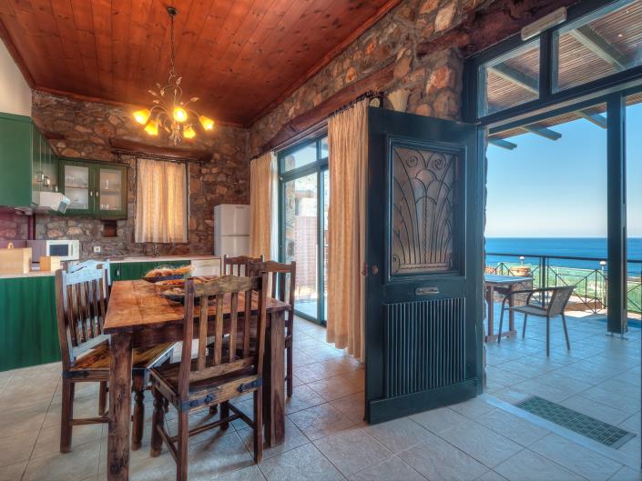 Image No.15-8 Bed Villa for sale