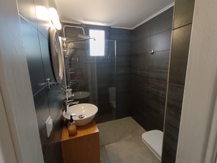 Image No.3-2 Bed House/Villa for sale