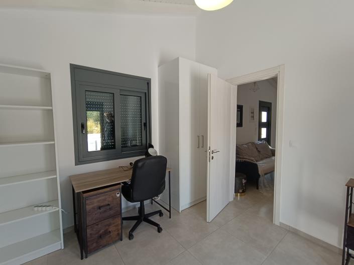 Image No.5-2 Bed House/Villa for sale