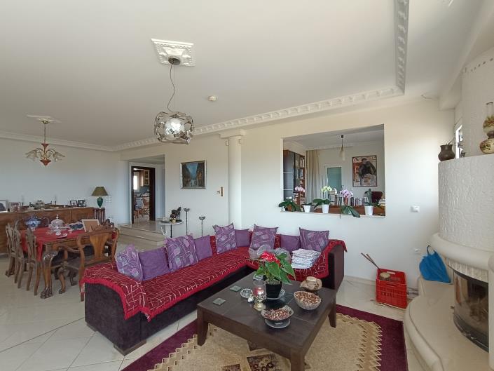 Image No.6-4 Bed Maisonette for sale