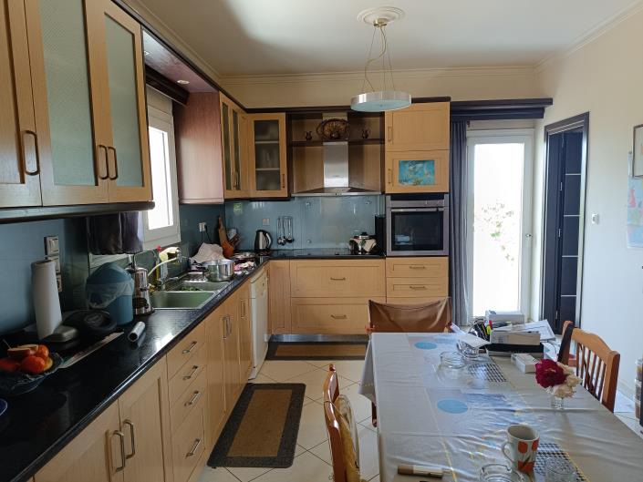 Image No.3-4 Bed Maisonette for sale