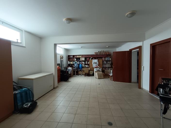 Image No.9-4 Bed Maisonette for sale