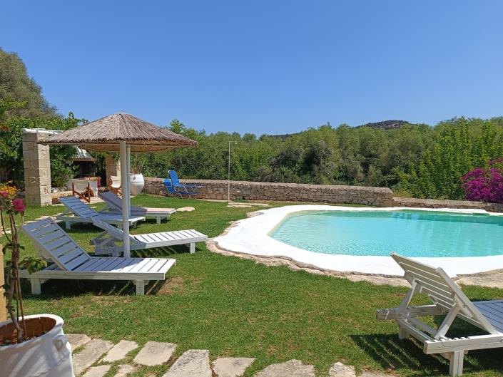 Image No.1-3 Bed Villa for sale