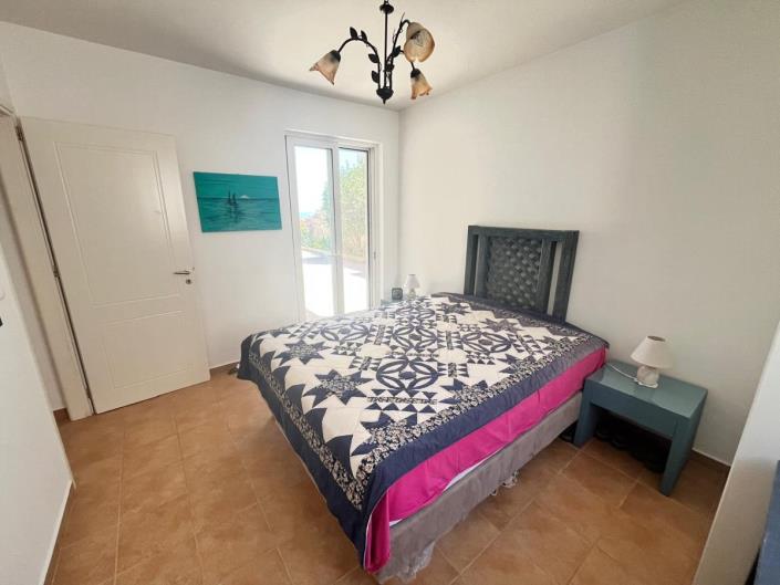 Image No.10-2 Bed Villa for sale