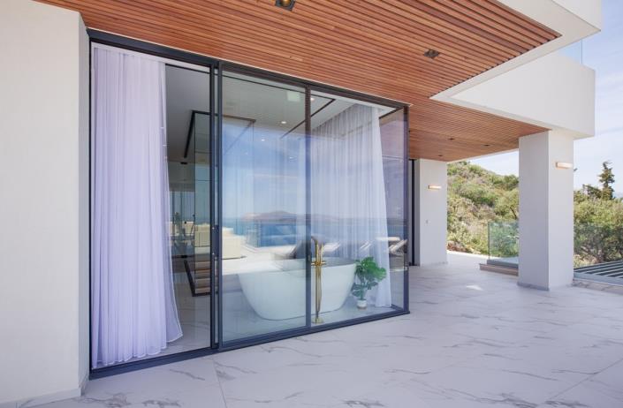 Image No.35-4 Bed Villa for sale