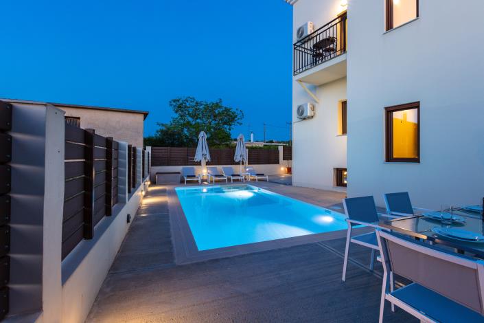 Image No.6-4 Bed Villa for sale