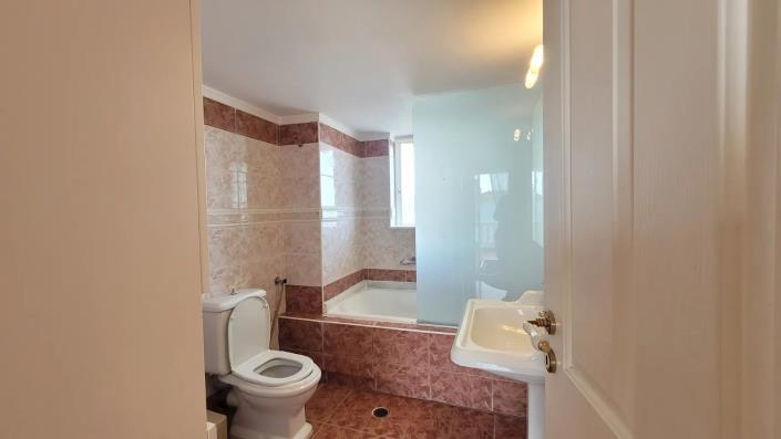 Image No.19-4 Bed Villa for sale