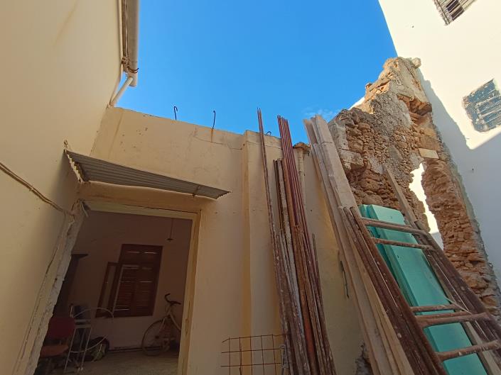 Image No.26-4 Bed House for sale