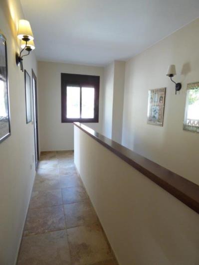 Image No.49-3 Bed Townhouse for sale