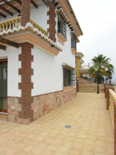 Image No.9-3 Bed Villa for sale