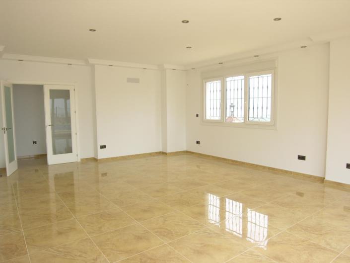 Image No.13-3 Bed Villa for sale