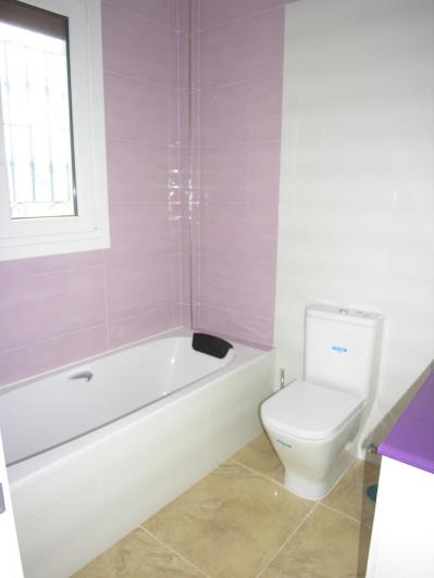 Image No.24-3 Bed Villa for sale