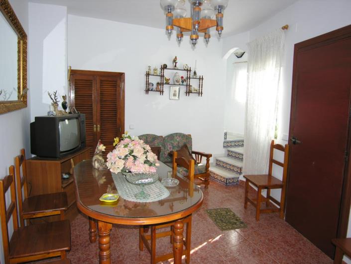 Image No.5-2 Bed Townhouse for sale