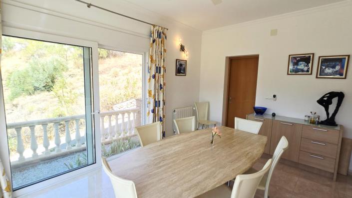 Image No.27-5 Bed Villa for sale