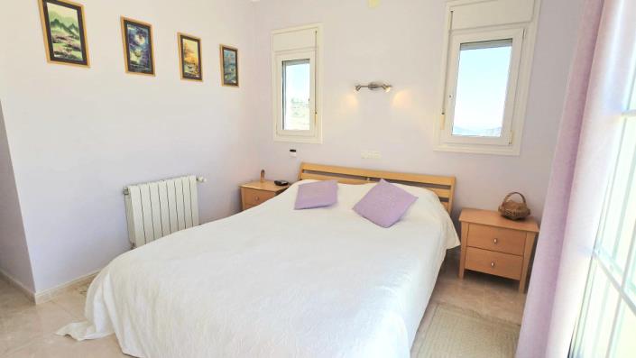 Image No.39-5 Bed Villa for sale