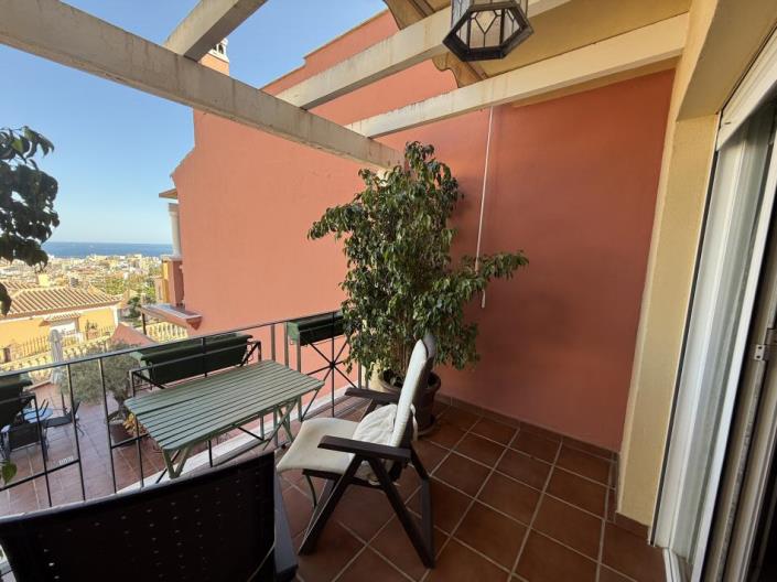 Image No.17-3 Bed Townhouse for sale