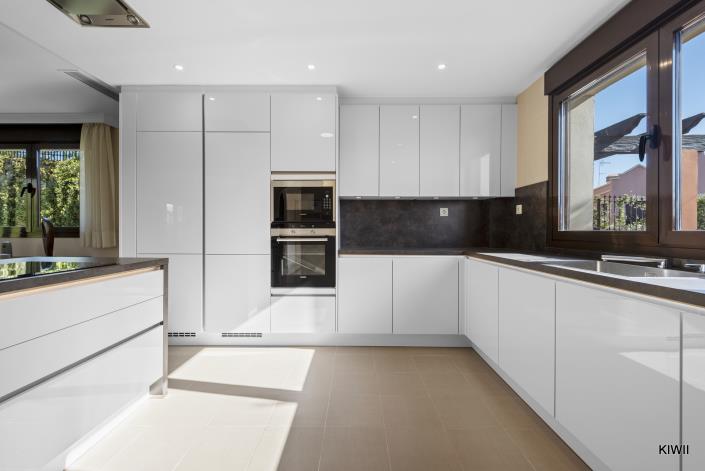 Image No.7-3 Bed House/Villa for sale