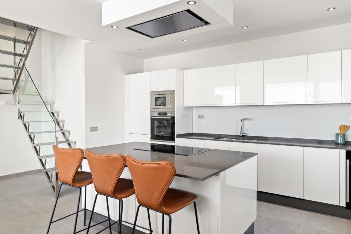 Image No.10-3 Bed Penthouse for sale