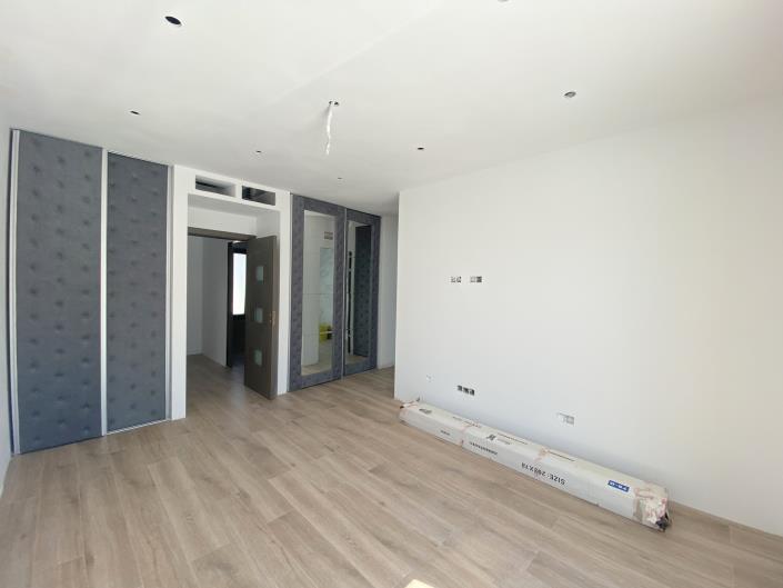 Image No.11-3 Bed Villa / Detached for sale