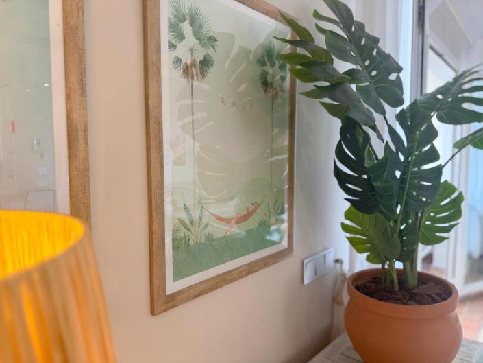 Image No.13-2 Bed Apartment for sale