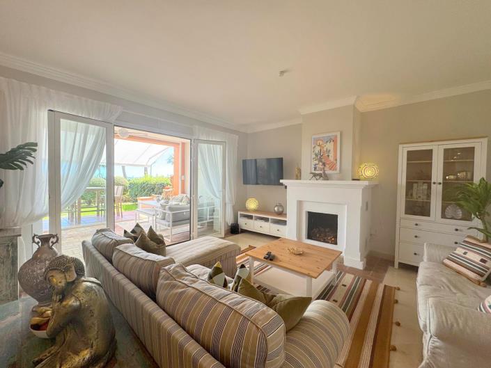 Image No.4-2 Bed Apartment for sale