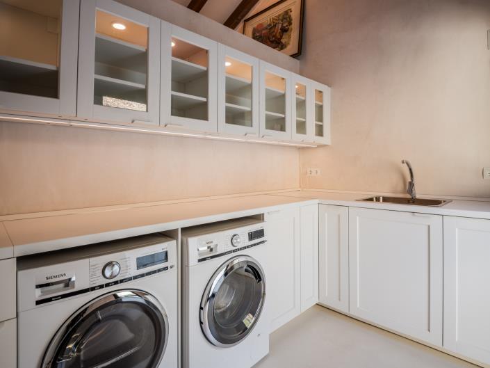 Image No.36-6 Bed Villa / Detached for sale