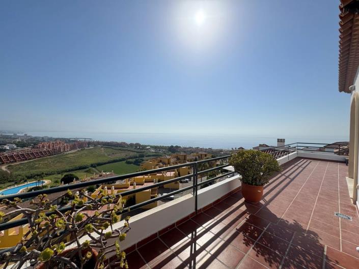 Image No.1-3 Bed Penthouse for sale