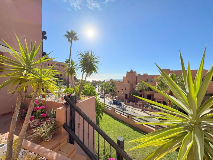 Image No.14-2 Bed Apartment for sale