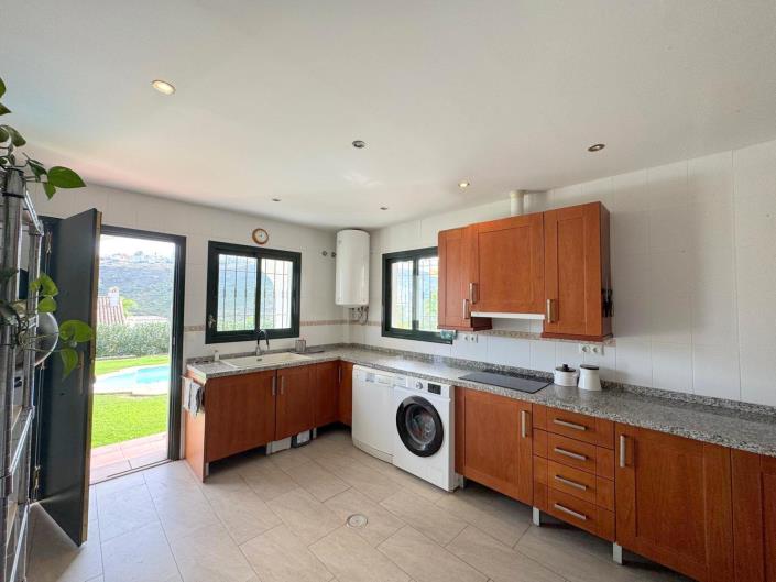 Image No.8-3 Bed House/Villa for sale