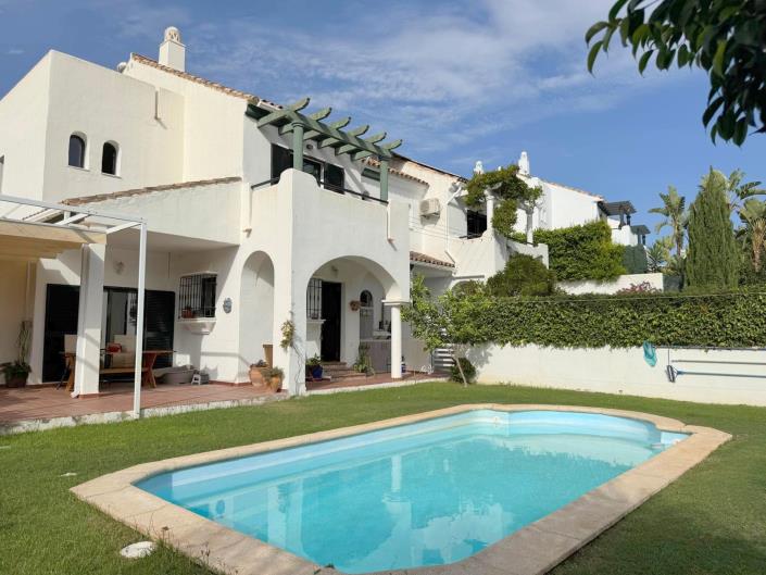 Image No.11-3 Bed House/Villa for sale