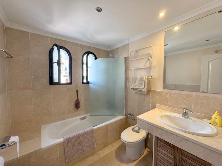 Image No.20-3 Bed House/Villa for sale