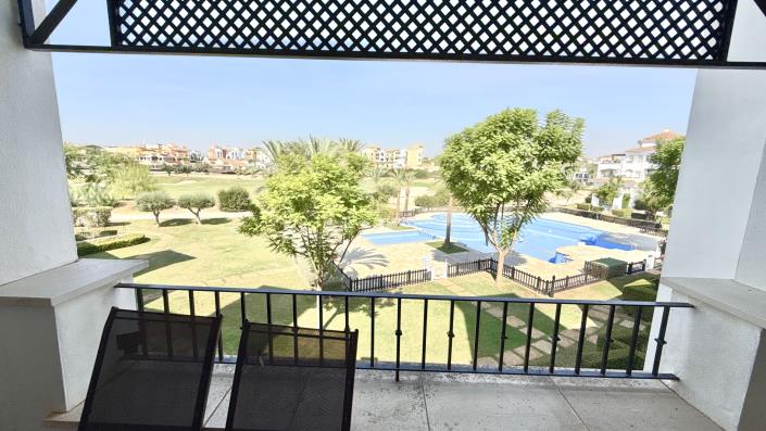 Image No.4-2 Bed Apartment for sale