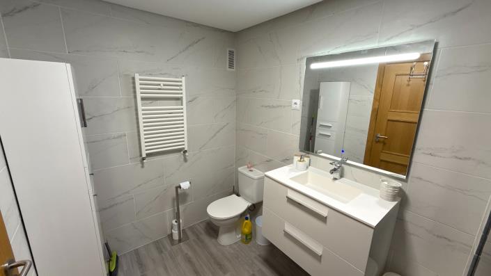 Image No.16-2 Bed Apartment for sale