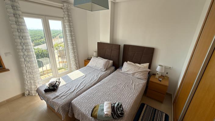 Image No.20-2 Bed Apartment for sale