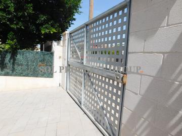 El_Carmoli_Villa_Garden_Gate