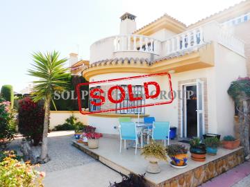 Lomas_Roldan_SOLROLCA32_Facade_6_sold