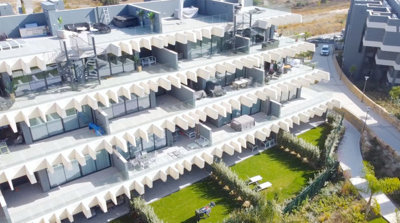 12-53013098fcab6c38b1379cd33298e050