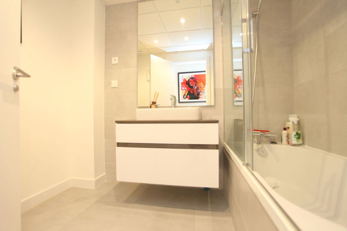 Image No.14-3 Bed Property for sale