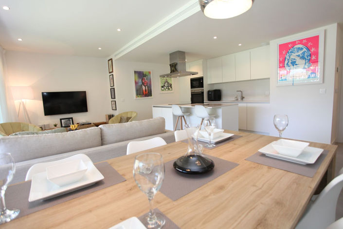 Image No.2-3 Bed Property for sale