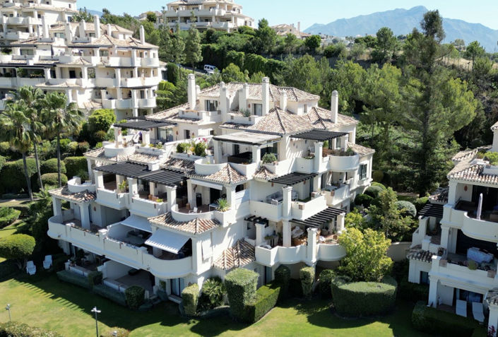 Image No.24-2 Bed Property for sale